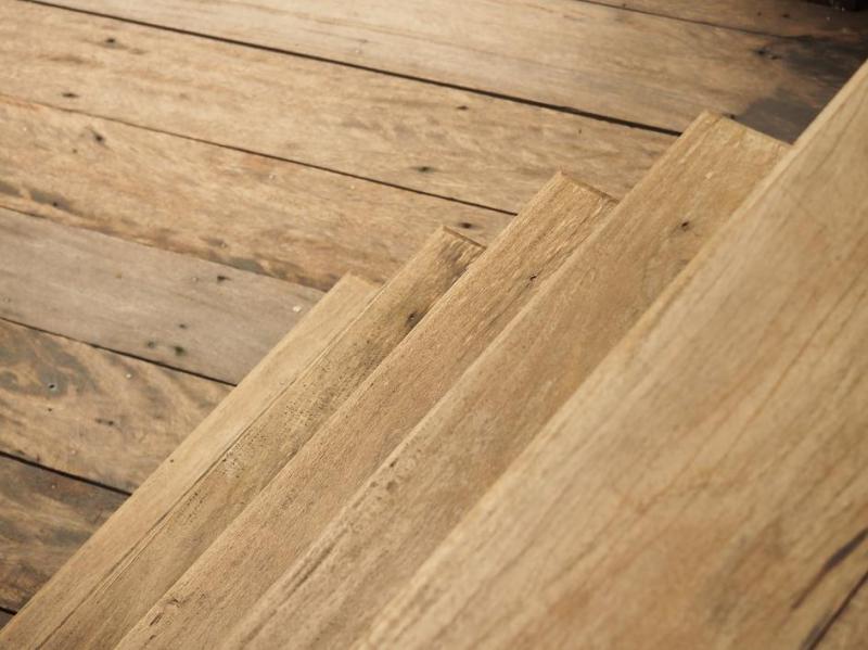 Am&eacute;nagez avec des cloisons en bois &agrave; Feldbach pour plus d'intimit&eacute;